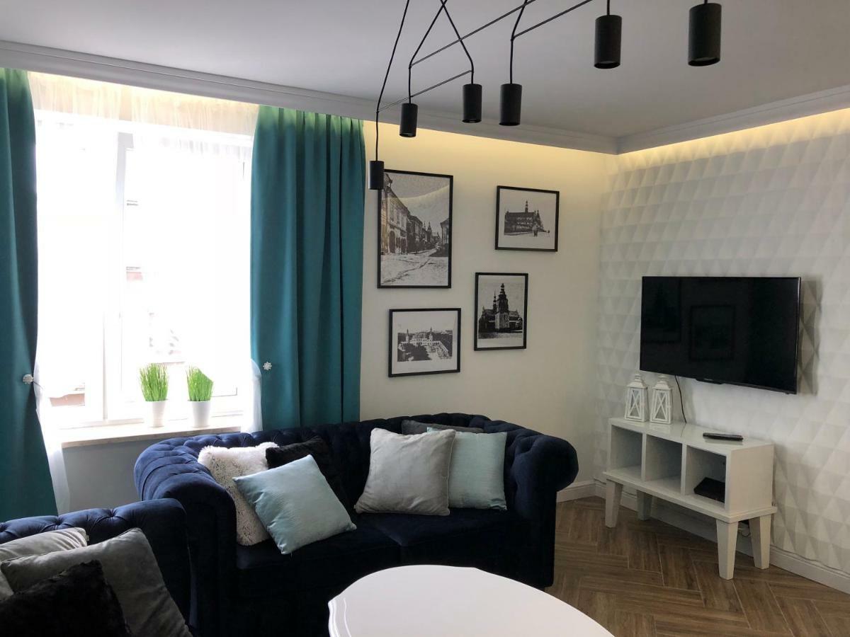 Family Sauna Apartments: Downtown Comfort with Private Wellness Kielce Exterior photo