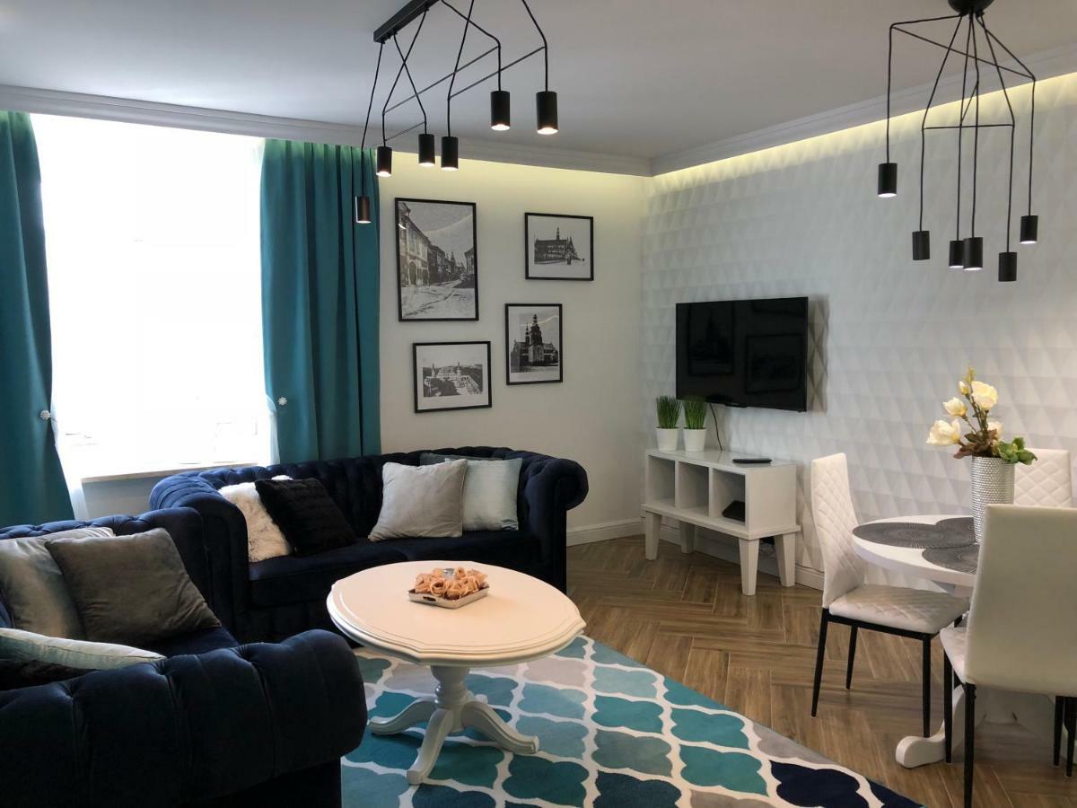 Family Sauna Apartments: Downtown Comfort with Private Wellness Kielce Exterior photo