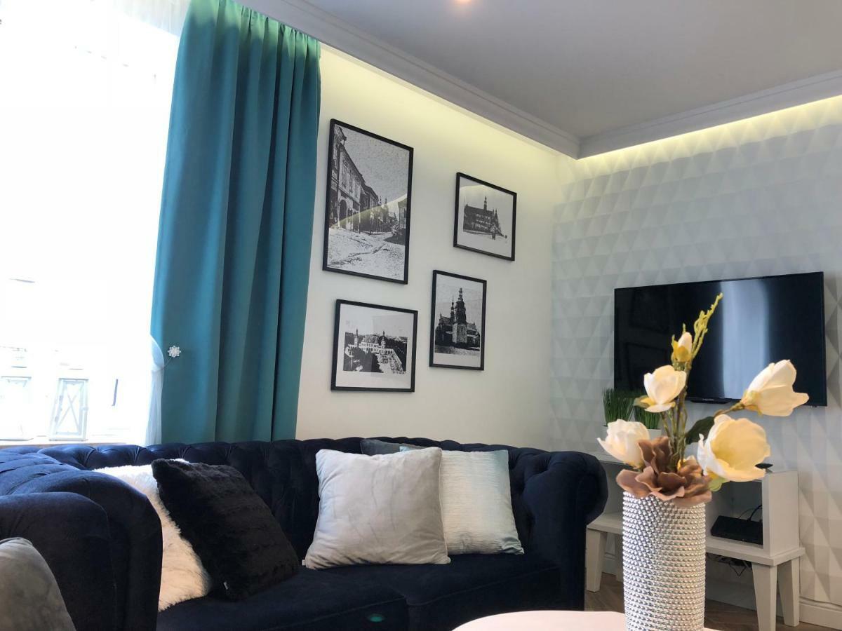 Family Sauna Apartments: Downtown Comfort with Private Wellness Kielce Exterior photo